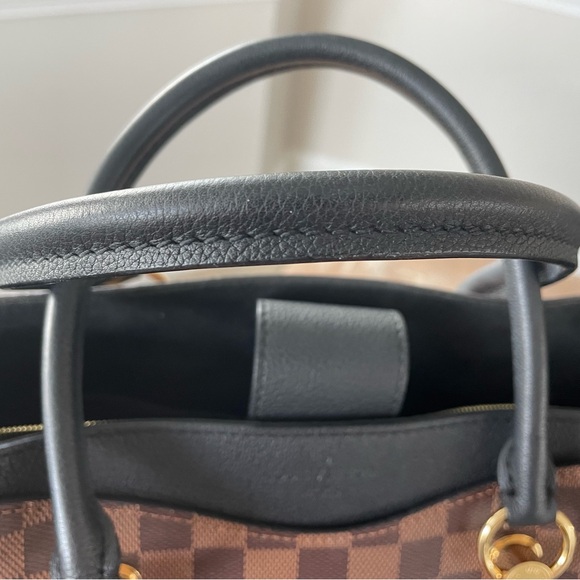 Louis Vuitton River Damier Ebene 2 Way Shoulder Bag - Picture 6 of 16